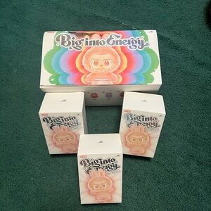 Big Into Energy White and Pink Collectible Set